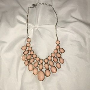 Accent piece necklace